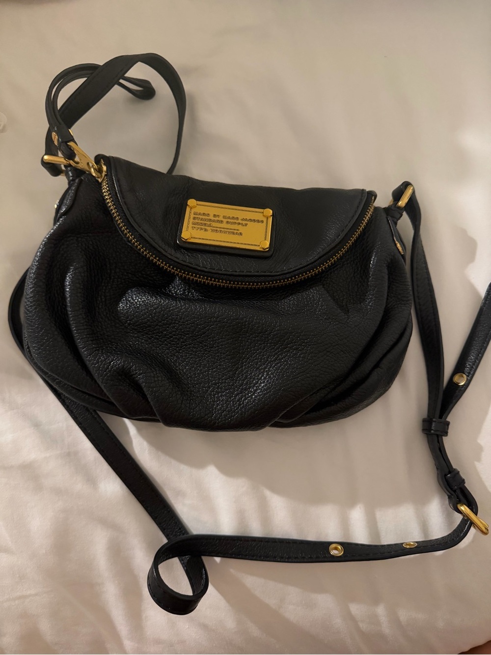 Marc By Marc Jacobs Black Leather Gold-Plate Crossbody Bag